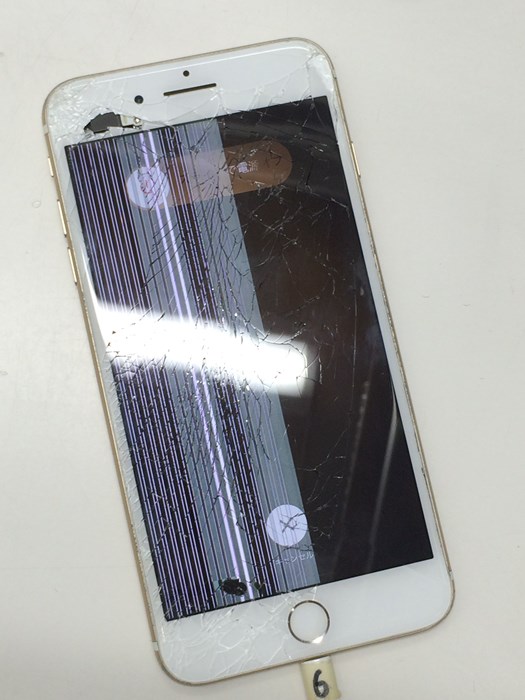 穴開き・縦線・表示不良・ガラス割れiPhone7